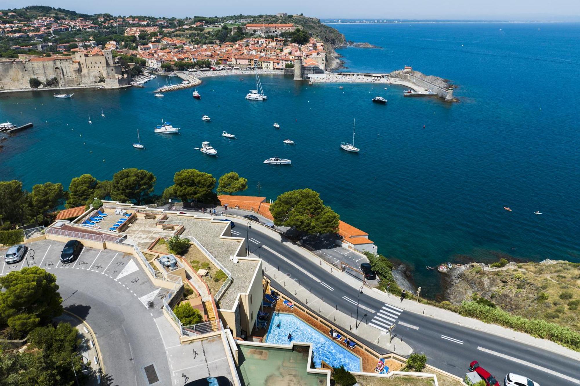 Residence Pierre & Vacances Les Balcons De Collioure Exteriör bild