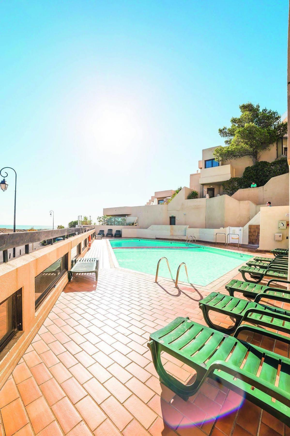 Residence Pierre & Vacances Les Balcons De Collioure Exteriör bild